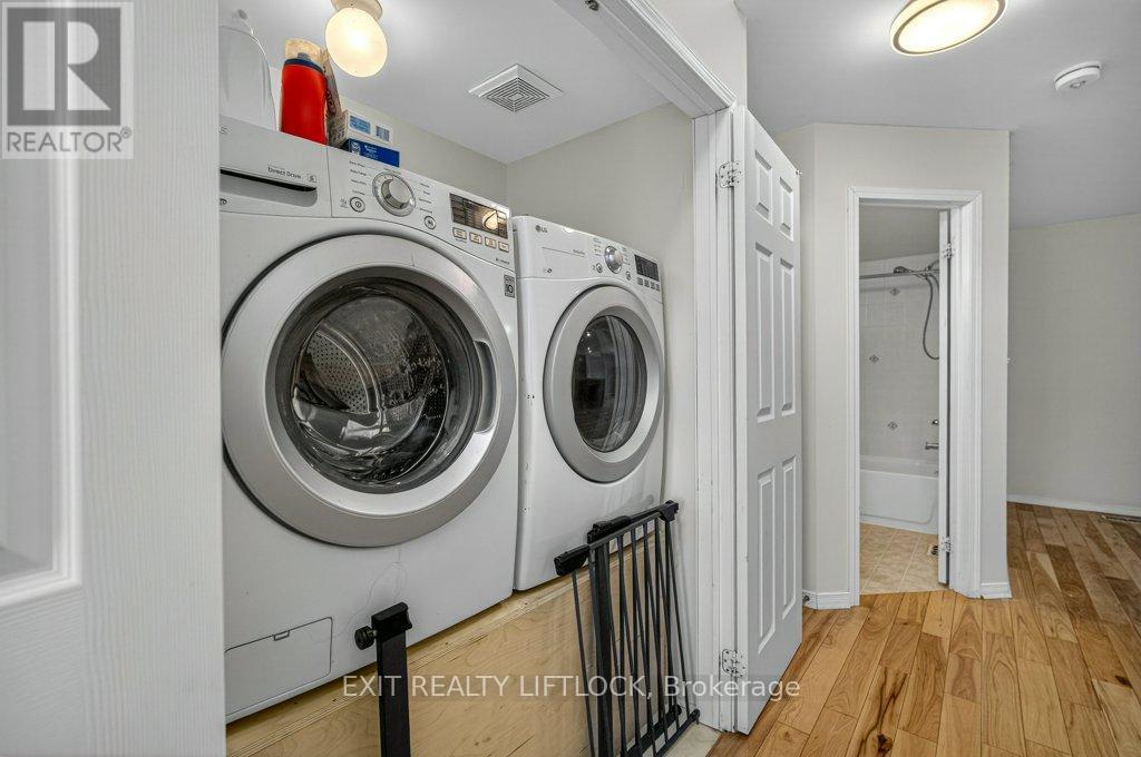 1418 Hancox Court, Peterborough, Ontario  K9K 2M2 - Photo 28 - X12860484