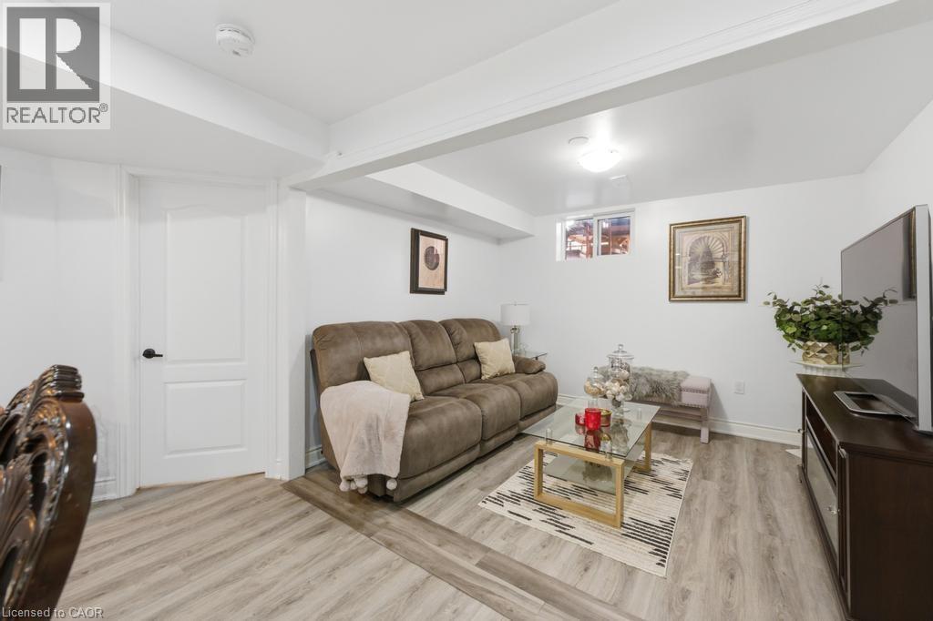 44 Jefferson Avenue, Hamilton, Ontario  L8H 1A7 - Photo 14 - 40813243