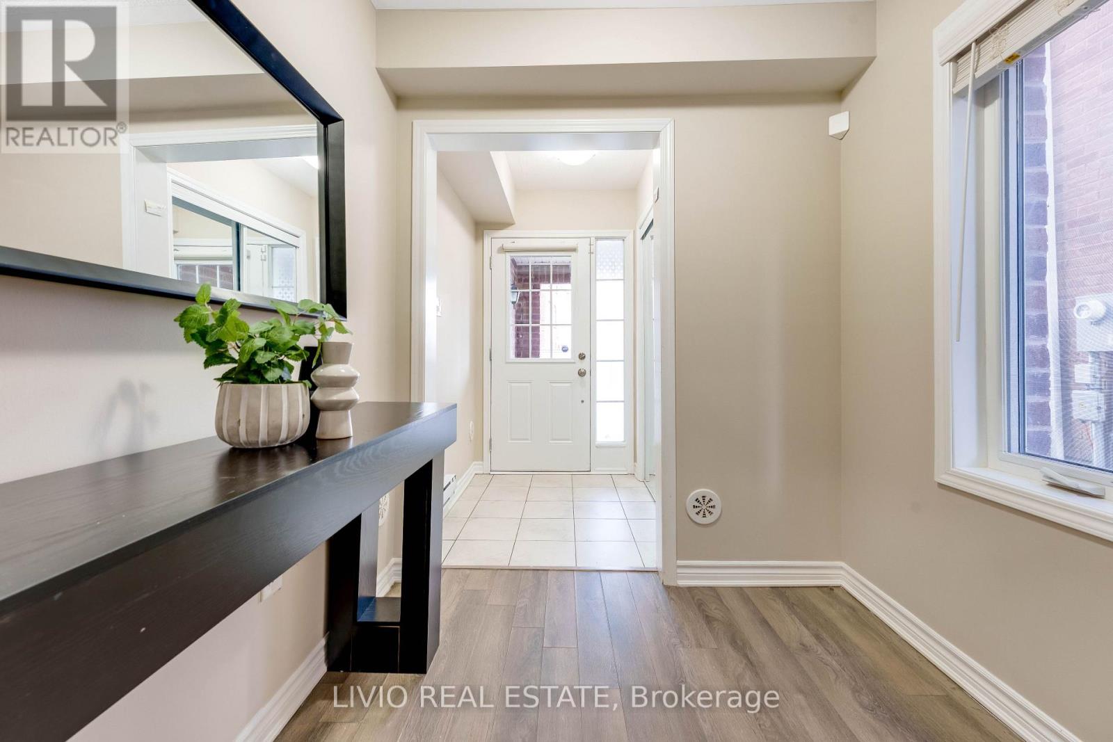 76 Stewardship Street, Brampton, Ontario  L7A 0G1 - Photo 3 - W12883618