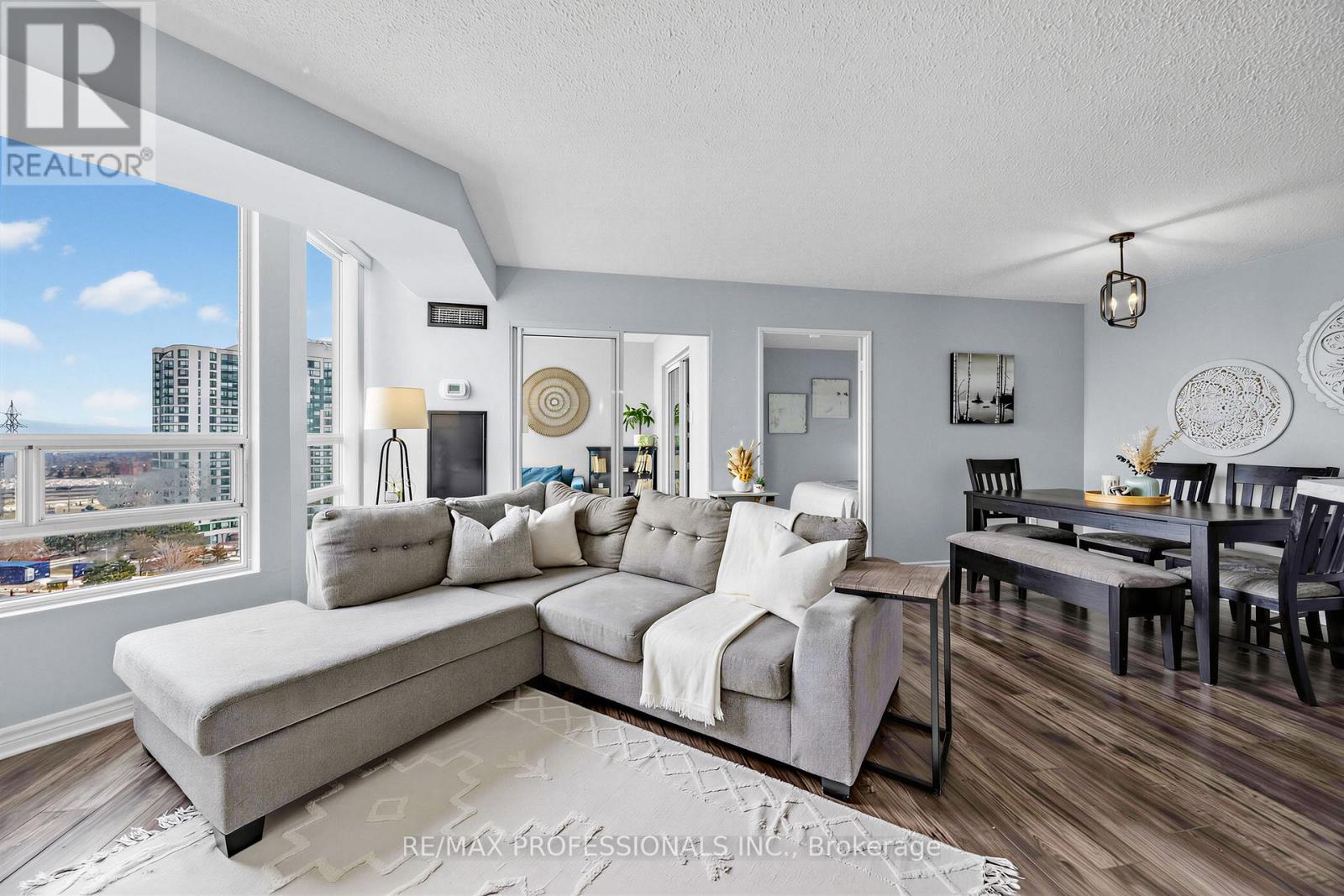 1410 - 50 Kingsbridge Garden Circle, Mississauga, Ontario  L5R 1Y2 - Photo 10 - W12896400