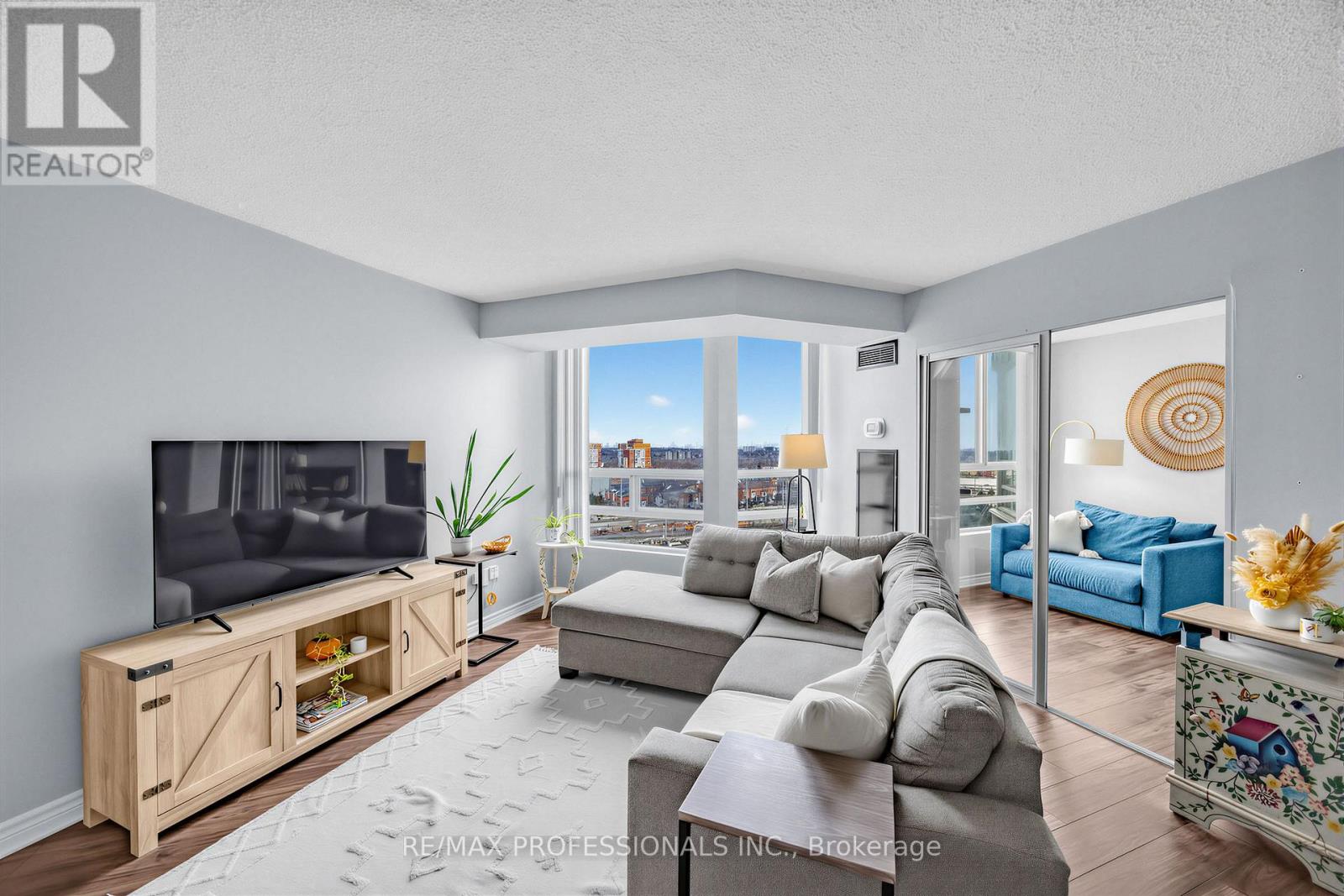 1410 - 50 Kingsbridge Garden Circle, Mississauga, Ontario  L5R 1Y2 - Photo 11 - W12896400