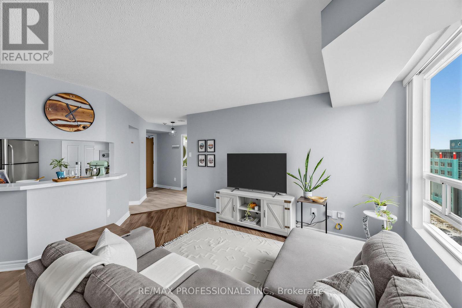 1410 - 50 Kingsbridge Garden Circle, Mississauga, Ontario  L5R 1Y2 - Photo 12 - W12896400