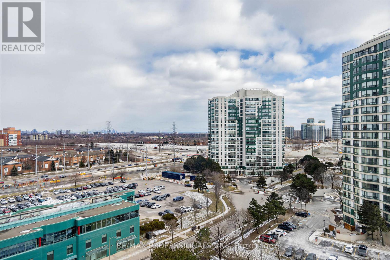 1410 - 50 Kingsbridge Garden Circle, Mississauga, Ontario  L5R 1Y2 - Photo 22 - W12896400