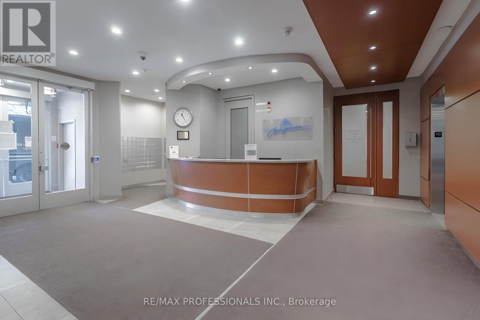 1410 - 50 Kingsbridge Garden Circle, Mississauga, Ontario  L5R 1Y2 - Photo 25 - W12896400