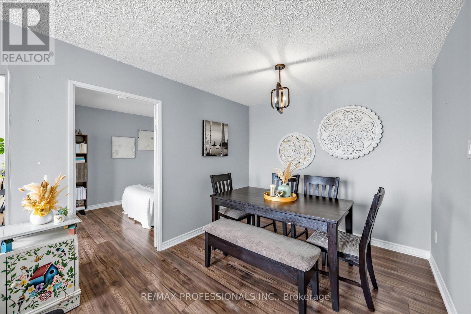 1410 - 50 Kingsbridge Garden Circle, Mississauga, Ontario  L5R 1Y2 - Photo 9 - W12896400