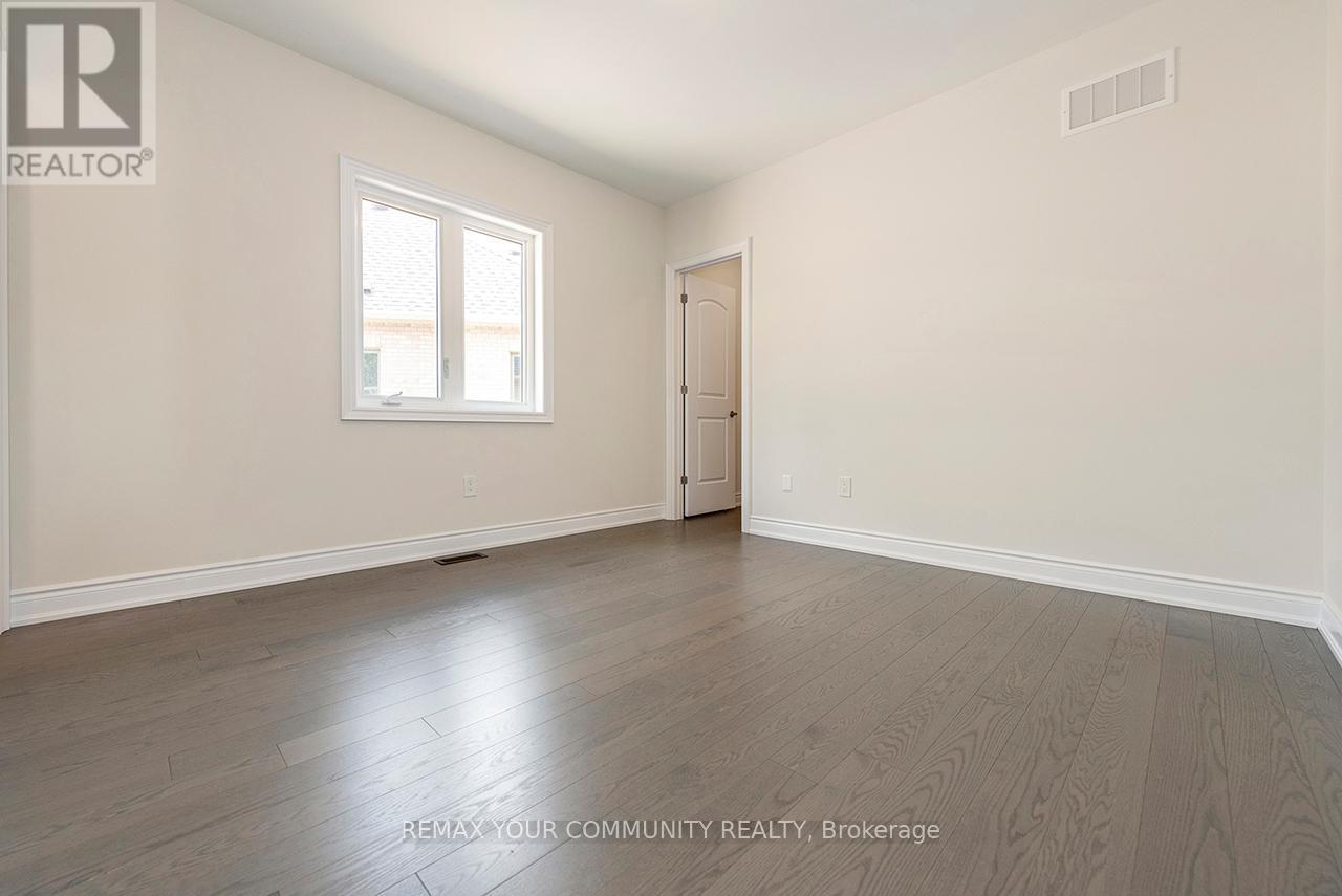 73 James Walker Avenue, Caledon, Ontario  L4C 4N1 - Photo 22 - W12896510