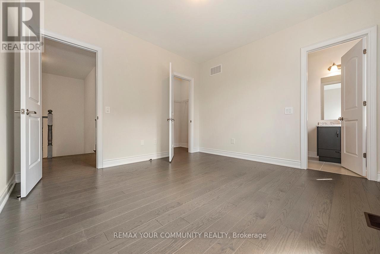 73 James Walker Avenue, Caledon, Ontario  L4C 4N1 - Photo 25 - W12896510