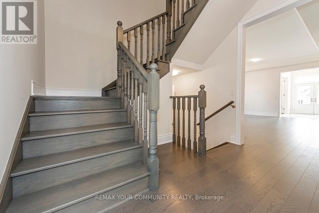 73 James Walker Avenue, Caledon, Ontario  L4C 4N1 - Photo 35 - W12896510