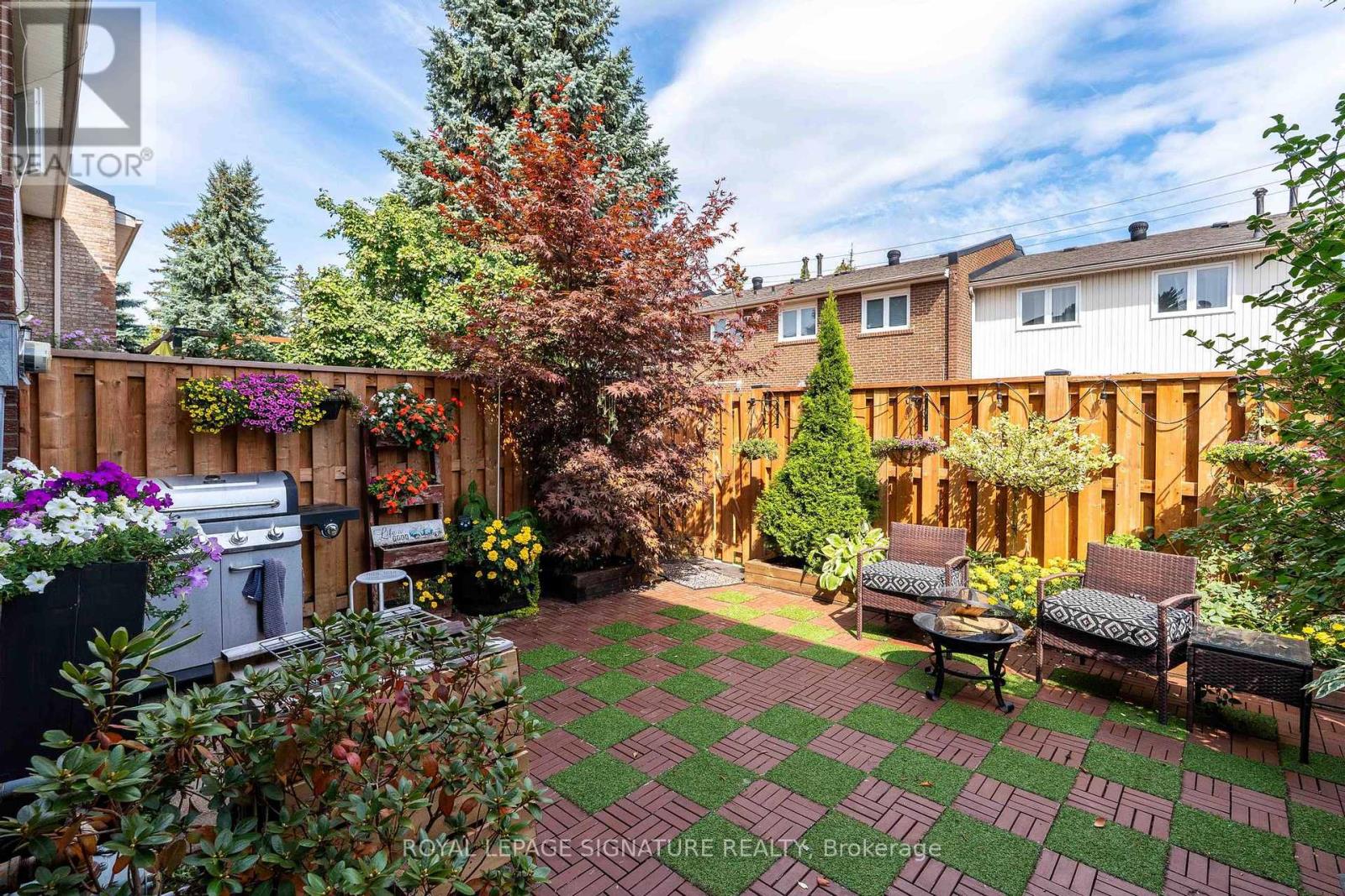 5273 Banting Court E, Burlington, Ontario  L7L 2Z4 - Photo 25 - W12896516