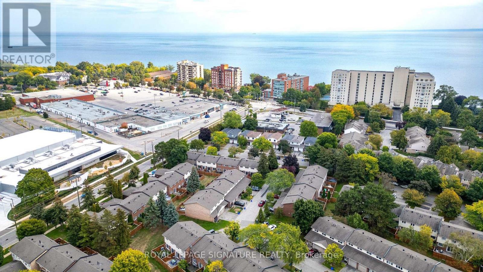 5273 Banting Court E, Burlington, Ontario  L7L 2Z4 - Photo 30 - W12896516