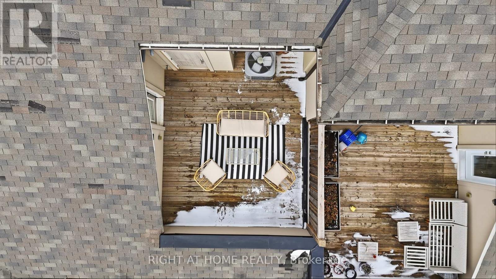 20-04 - 2420 Baronwood Drive, Oakville, Ontario  L6M 0X6 - Photo 37 - W12896520