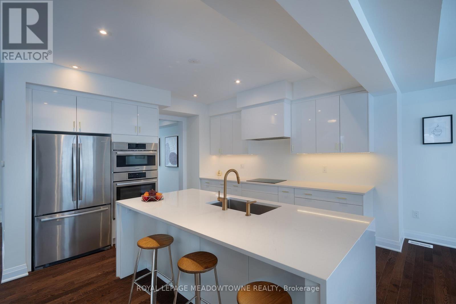 68 Spiritwood Way, Brampton, Ontario  L7A 5L9 - Photo 11 - W12896532