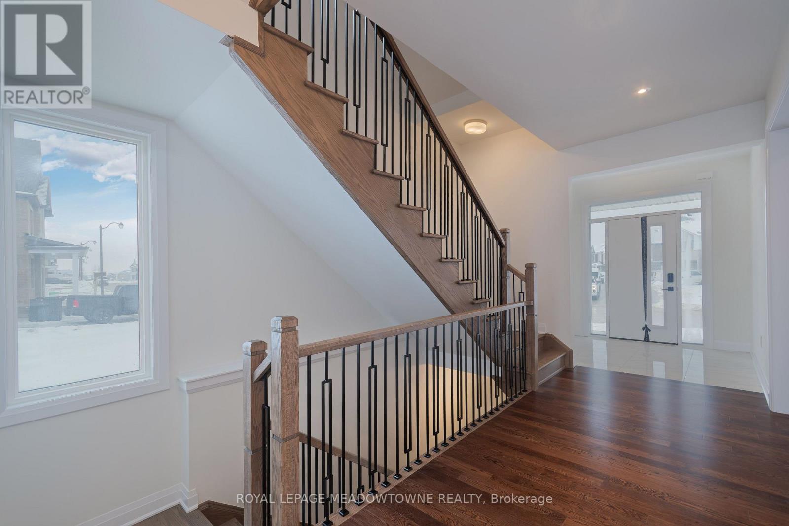 68 Spiritwood Way, Brampton, Ontario  L7A 5L9 - Photo 6 - W12896532