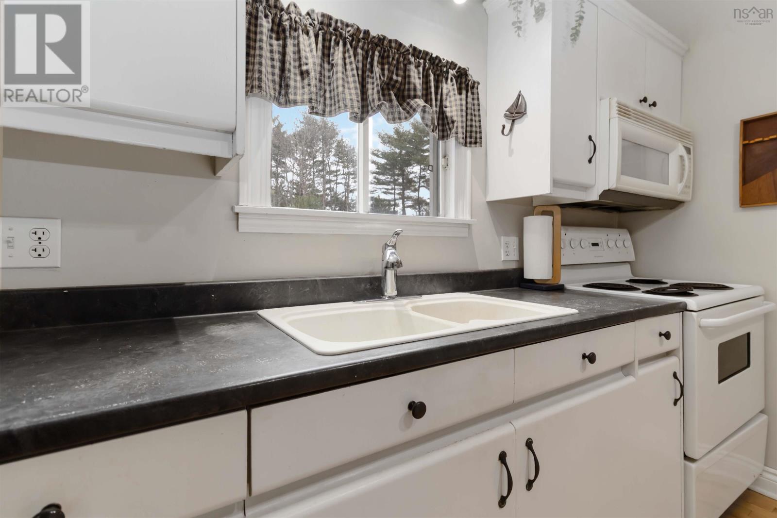 186 Old Kettle Road, Mill Village, Nova Scotia  B0J 2H0 - Photo 13 - 202600879