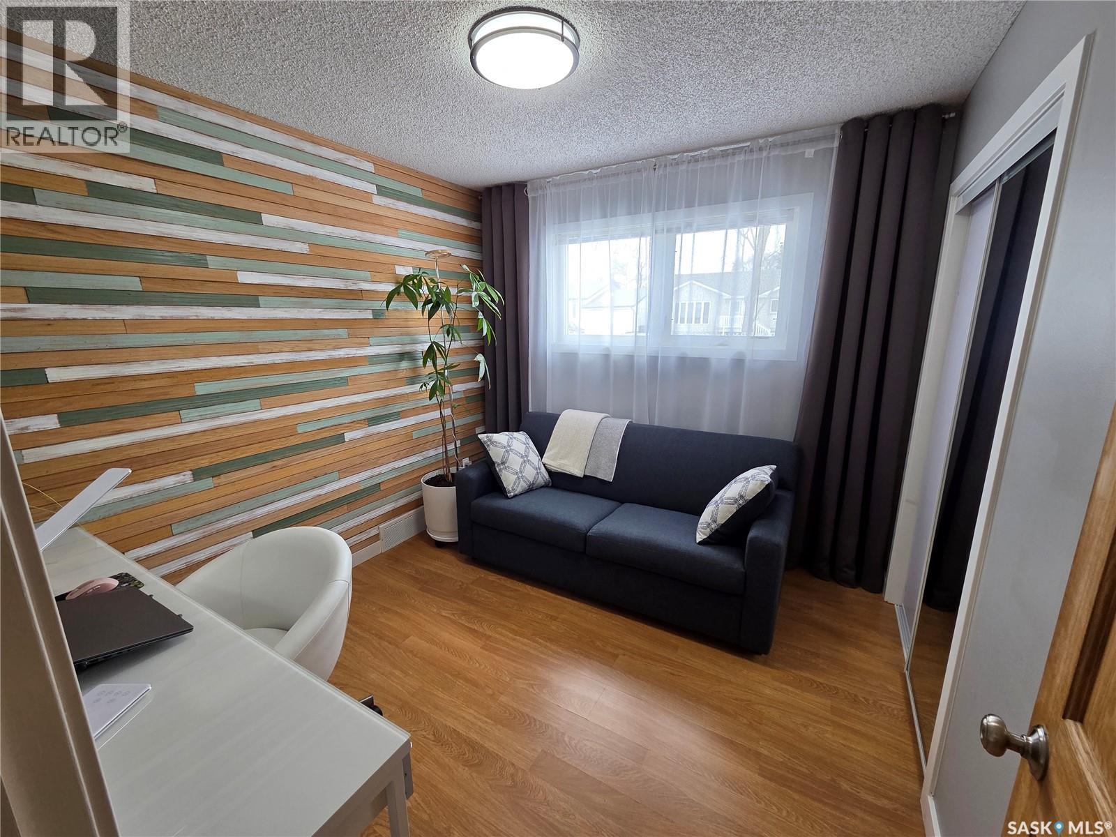 519 Carlyle Avenue, Carlyle, Saskatchewan  S0C 0R0 - Photo 13 - SK030611