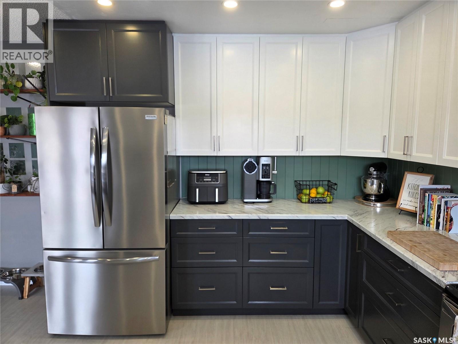 519 Carlyle Avenue, Carlyle, Saskatchewan  S0C 0R0 - Photo 28 - SK030611