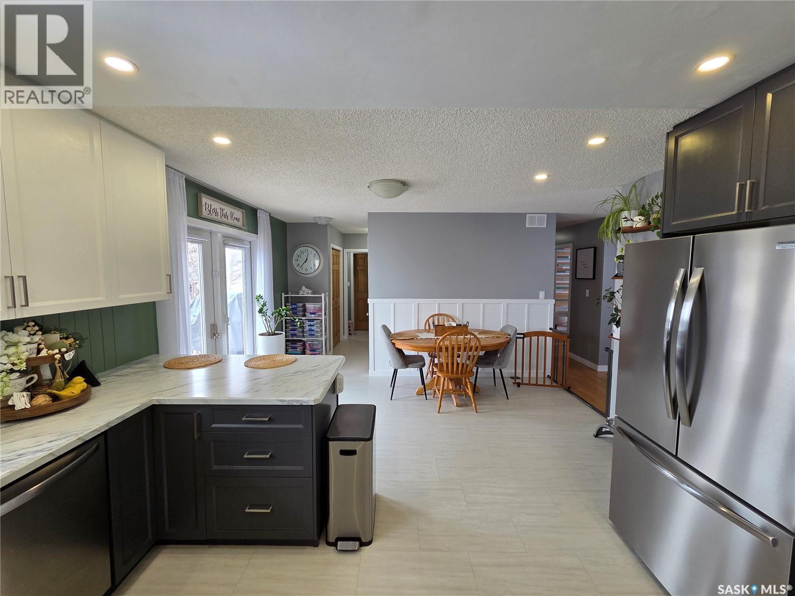 519 Carlyle Avenue, Carlyle, Saskatchewan  S0C 0R0 - Photo 33 - SK030611