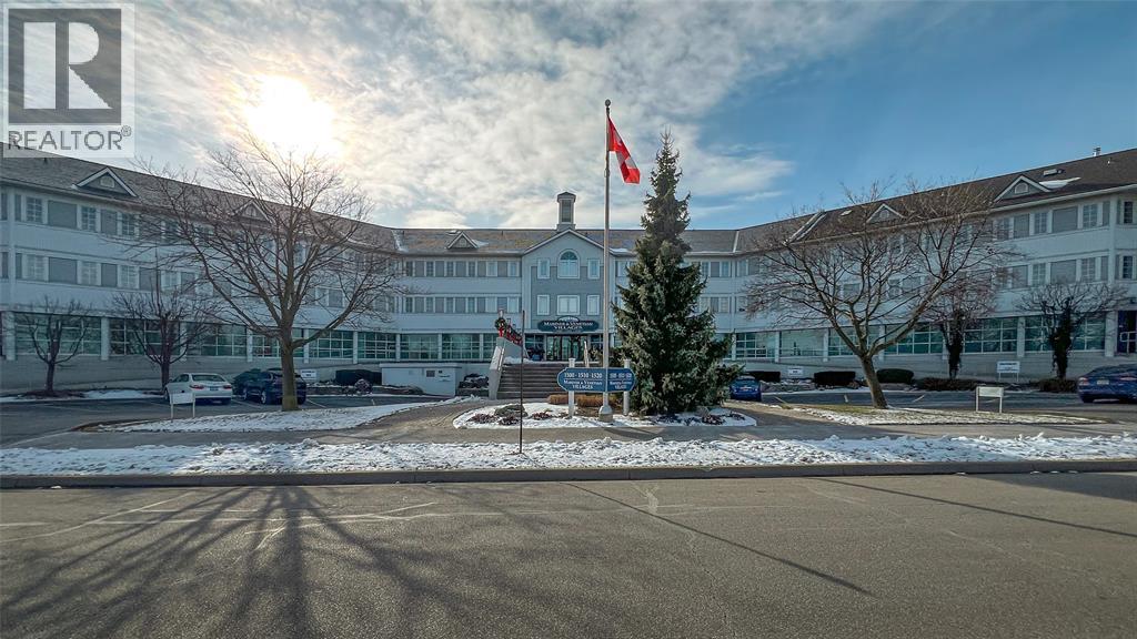 1520 Venetian Boulevard Unit# M-212, Point Edward photo 2