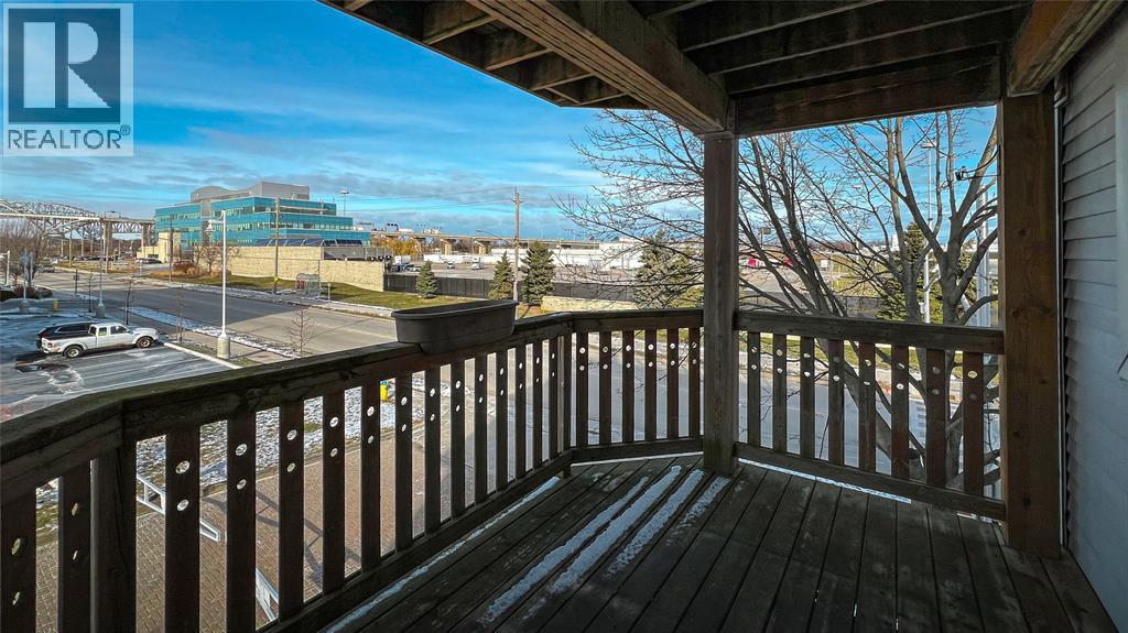 1520 Venetian Boulevard Unit# M-212, Point Edward photo 7
