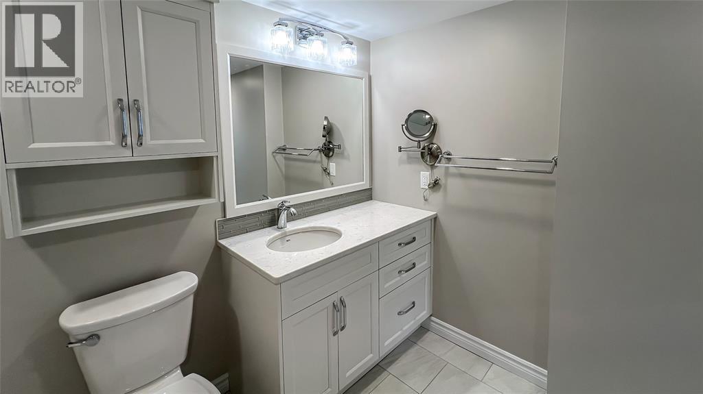 1520 Venetian Boulevard Unit# M-212, Point Edward, Ontario N7T 7Z8 - Photo 17 - 26005673