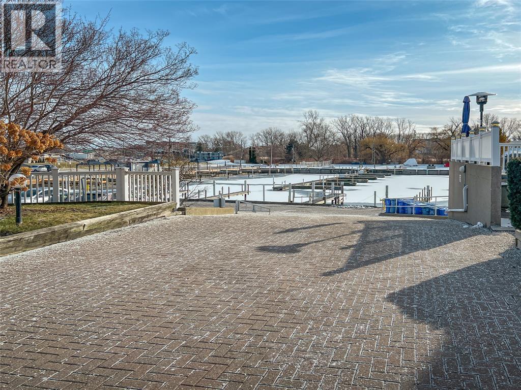 1520 Venetian Boulevard Unit# M-212, Point Edward, Ontario N7T 7Z8 - Photo 25 - 26005673