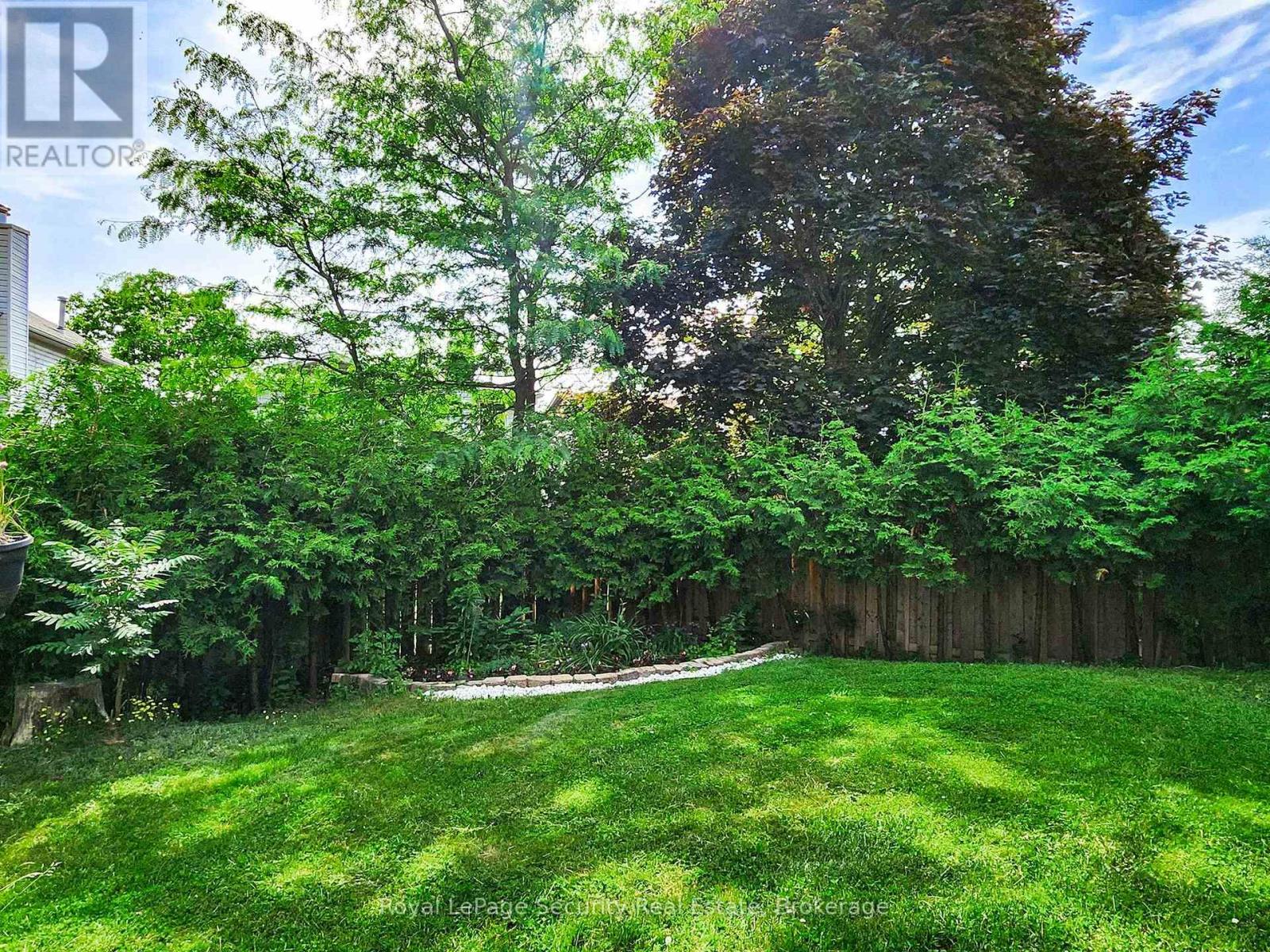 122 Browning Trail, Barrie, Ontario  L4N 6R3 - Photo 49 - S12894752