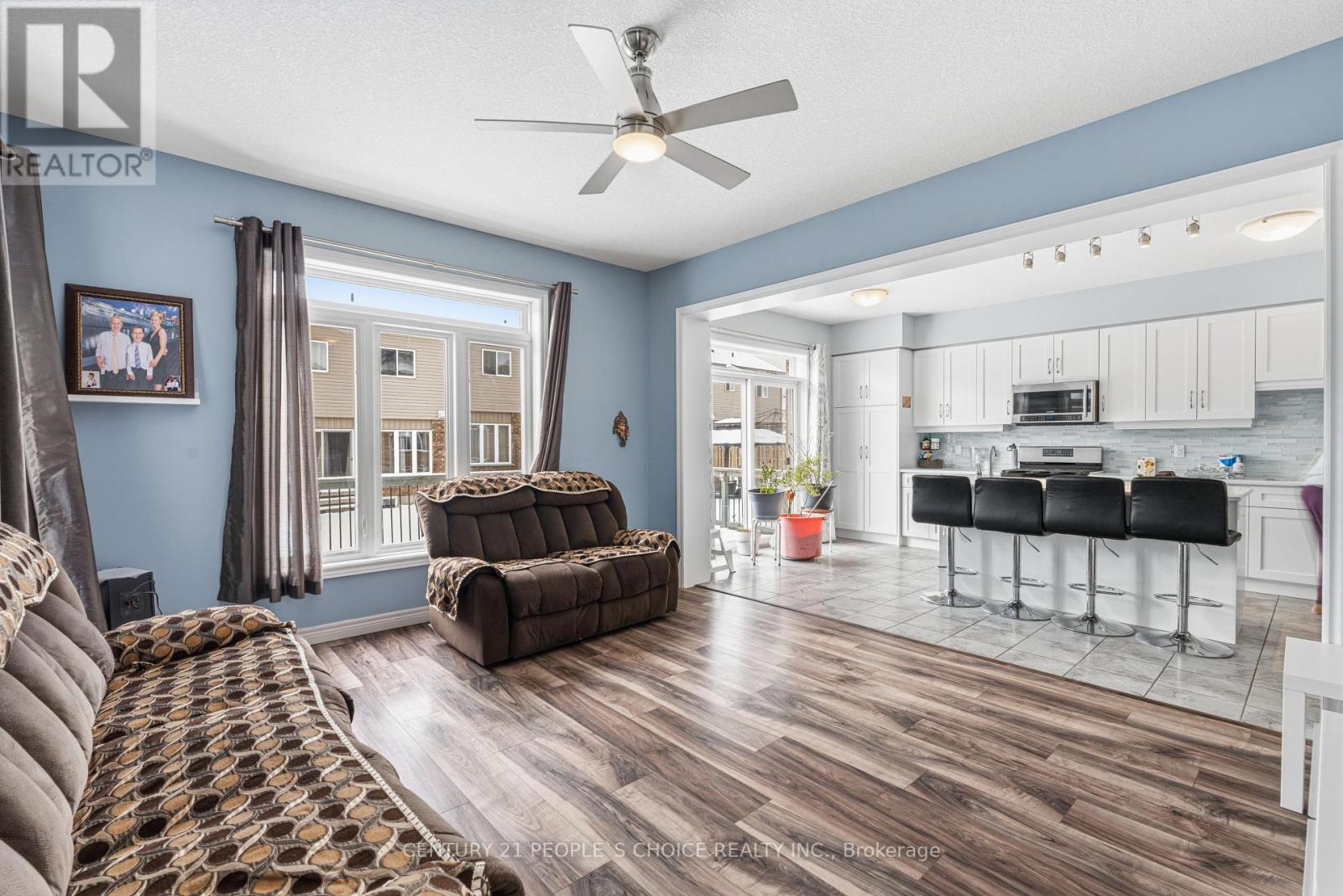 72 Grand Flats Trail, Waterloo, Ontario  N2A 0J8 - Photo 12 - X12896366