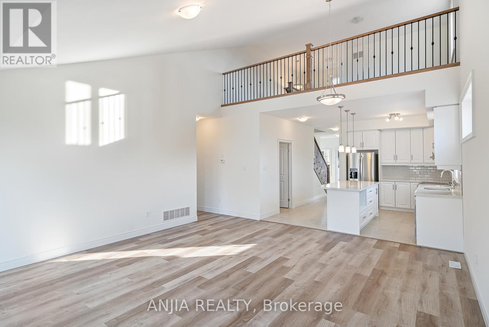 54 Beach Walk Crescent, Fort Erie, Ontario  L0S 1N0 - Photo 15 - X12896408