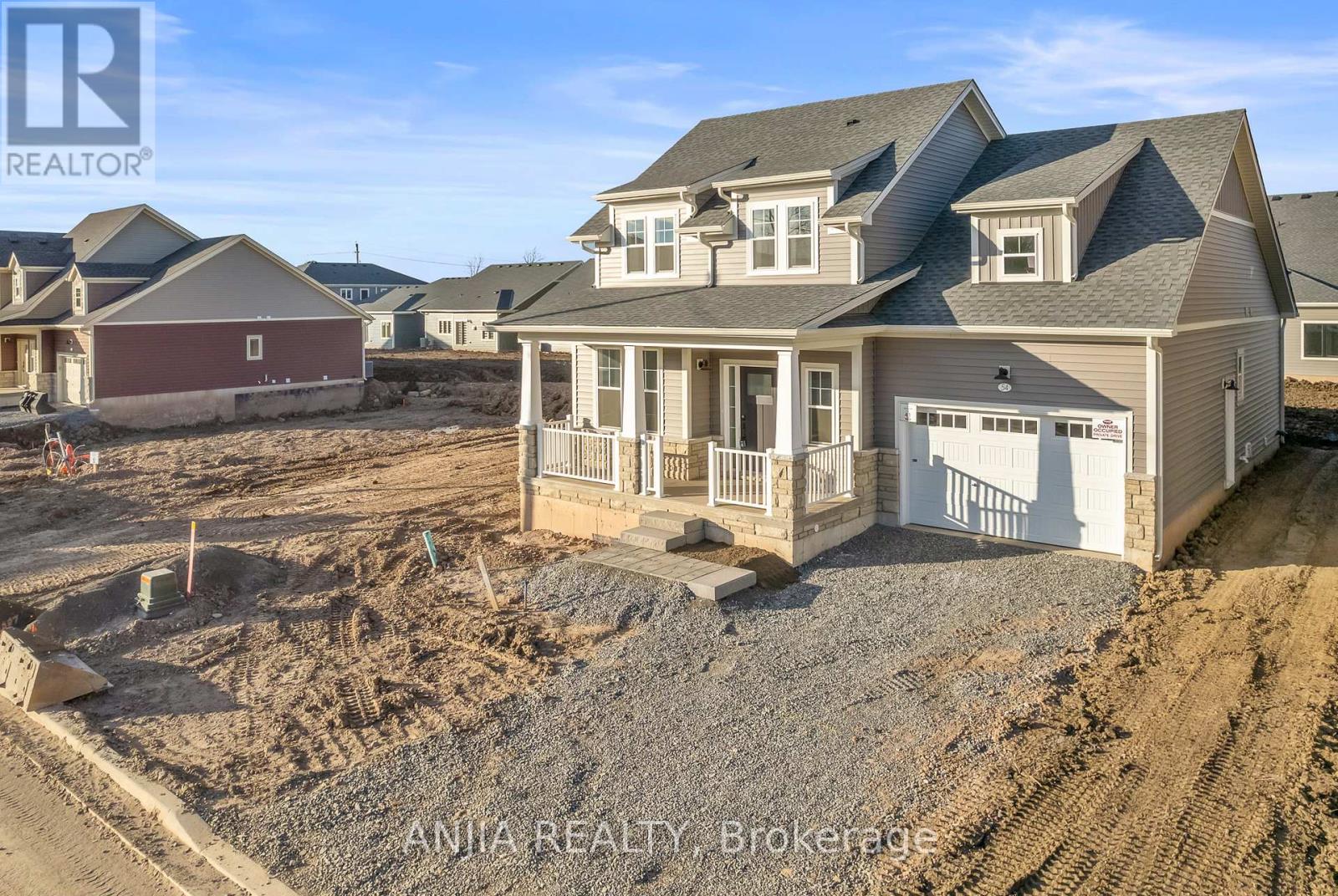 54 Beach Walk Crescent, Fort Erie, Ontario  L0S 1N0 - Photo 34 - X12896408