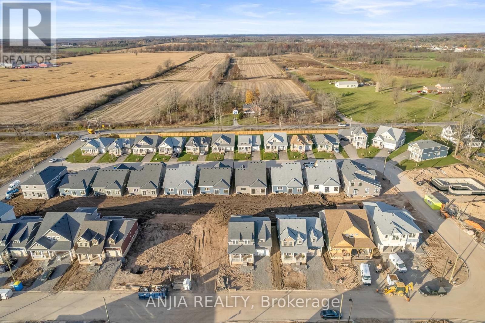 54 Beach Walk Crescent, Fort Erie, Ontario  L0S 1N0 - Photo 42 - X12896408