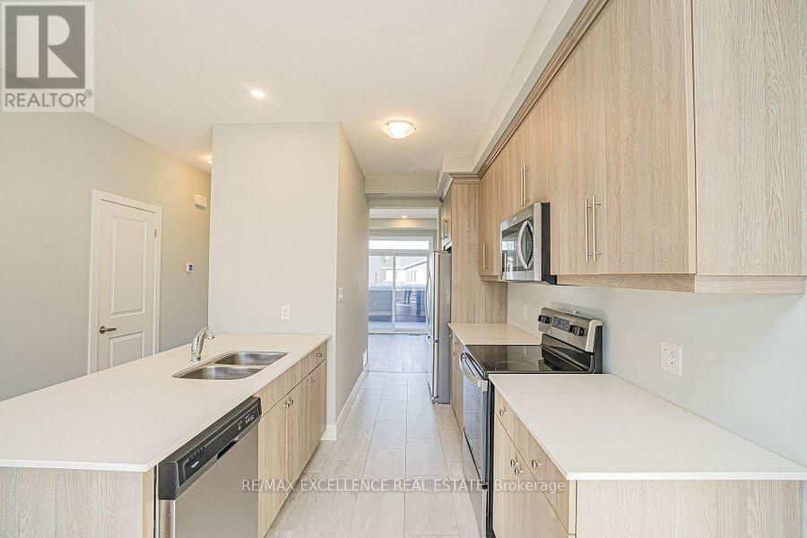 172 - 177 Edge Valley Road, London East, Ontario  N5V 0C5 - Photo 17 - X12896460