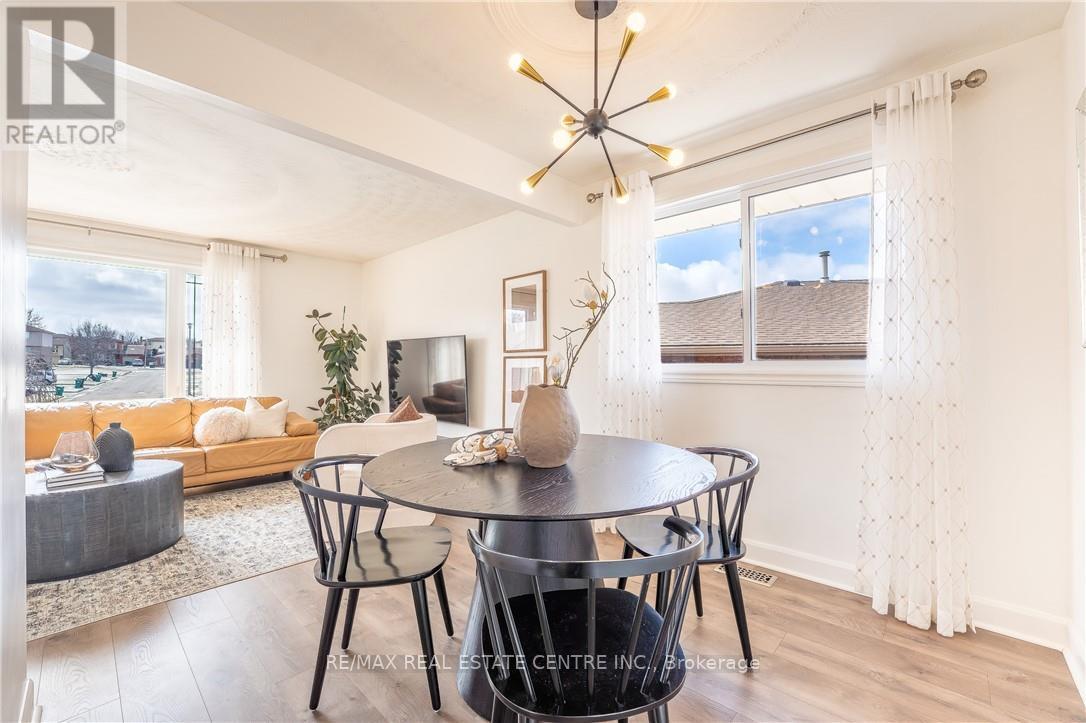 39 Hazelwood Crescent, Cambridge, Ontario  N1R 7T8 - Photo 10 - X12896534