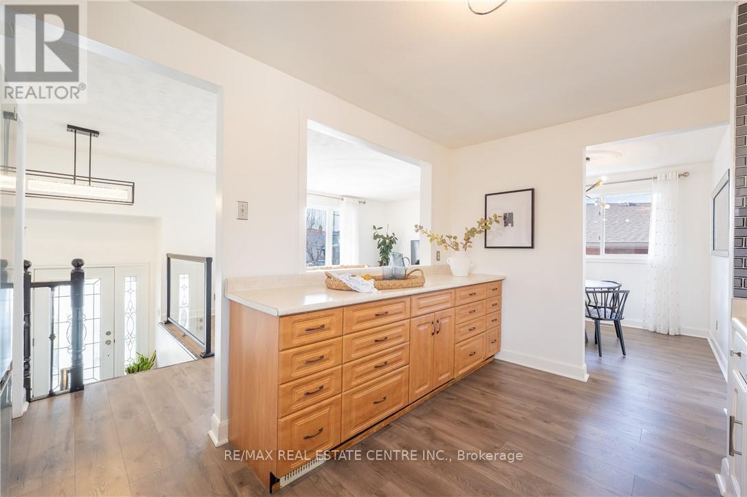 39 Hazelwood Crescent, Cambridge, Ontario  N1R 7T8 - Photo 15 - X12896534