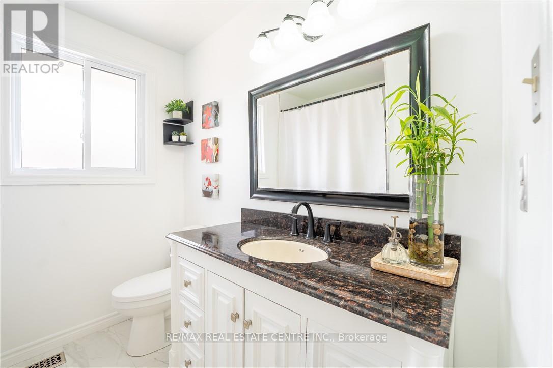 39 Hazelwood Crescent, Cambridge, Ontario  N1R 7T8 - Photo 18 - X12896534