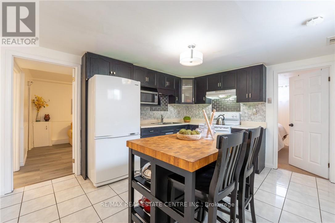 39 Hazelwood Crescent, Cambridge, Ontario  N1R 7T8 - Photo 28 - X12896534