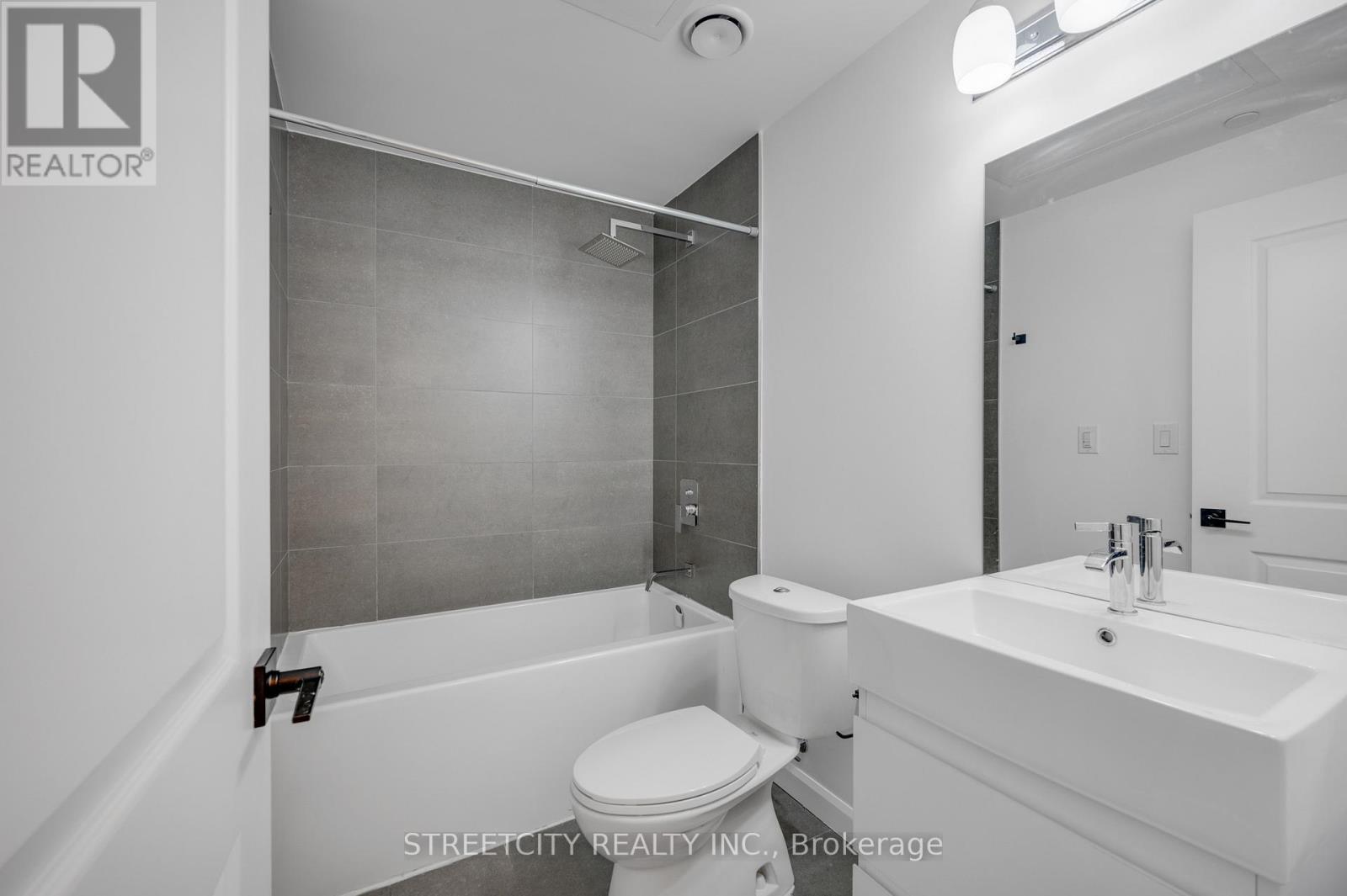 606 - 7 Erie Avenue, Brantford, Ontario  N3S 2E7 - Photo 14 - X12896552