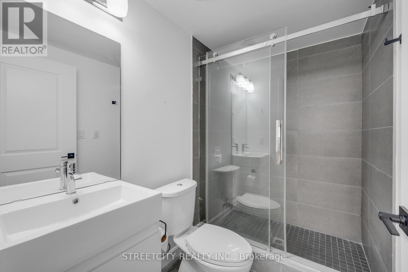 606 - 7 Erie Avenue, Brantford, Ontario  N3S 2E7 - Photo 17 - X12896552