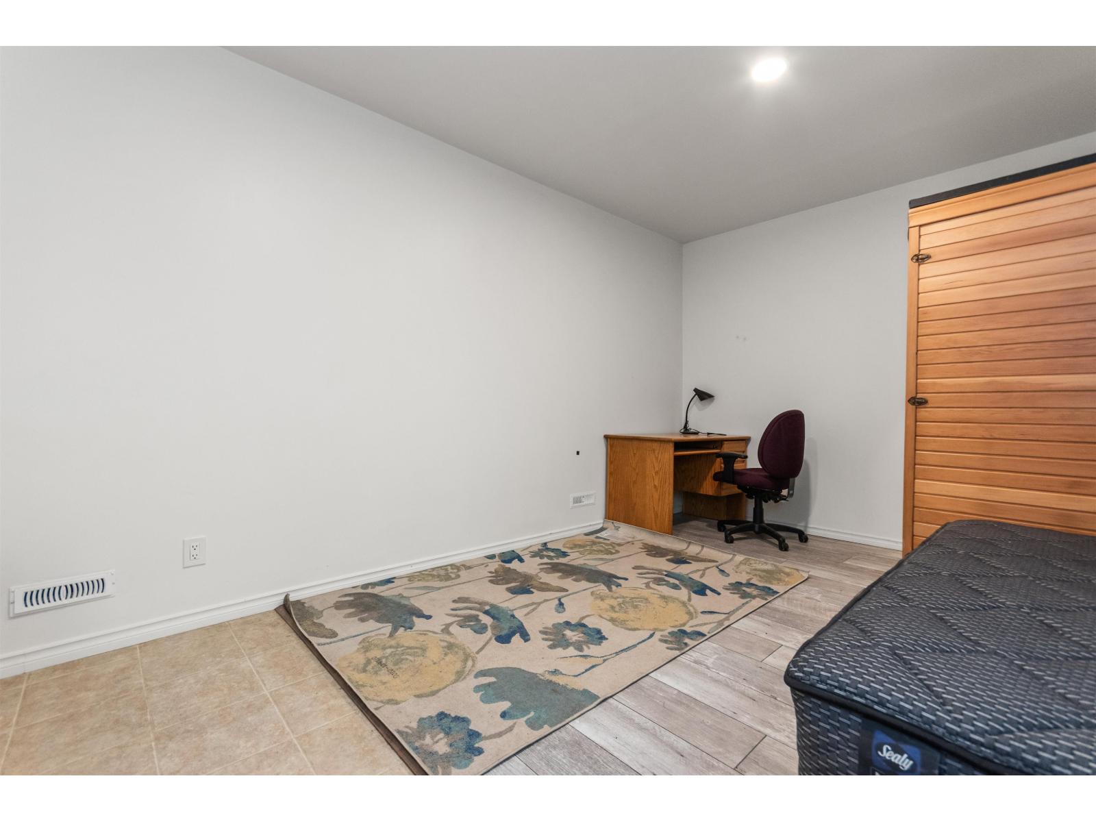 9410 Corbould Street, Chilliwack Proper West, Chilliwack, British Columbia  V2P 3Z9 - Photo 30 - R3101102