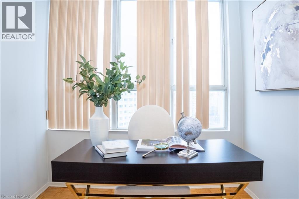 3700 Kaneff Crescent Unit# 1103, Mississauga, Ontario  L5A 4B8 - Photo 8 - 40809675