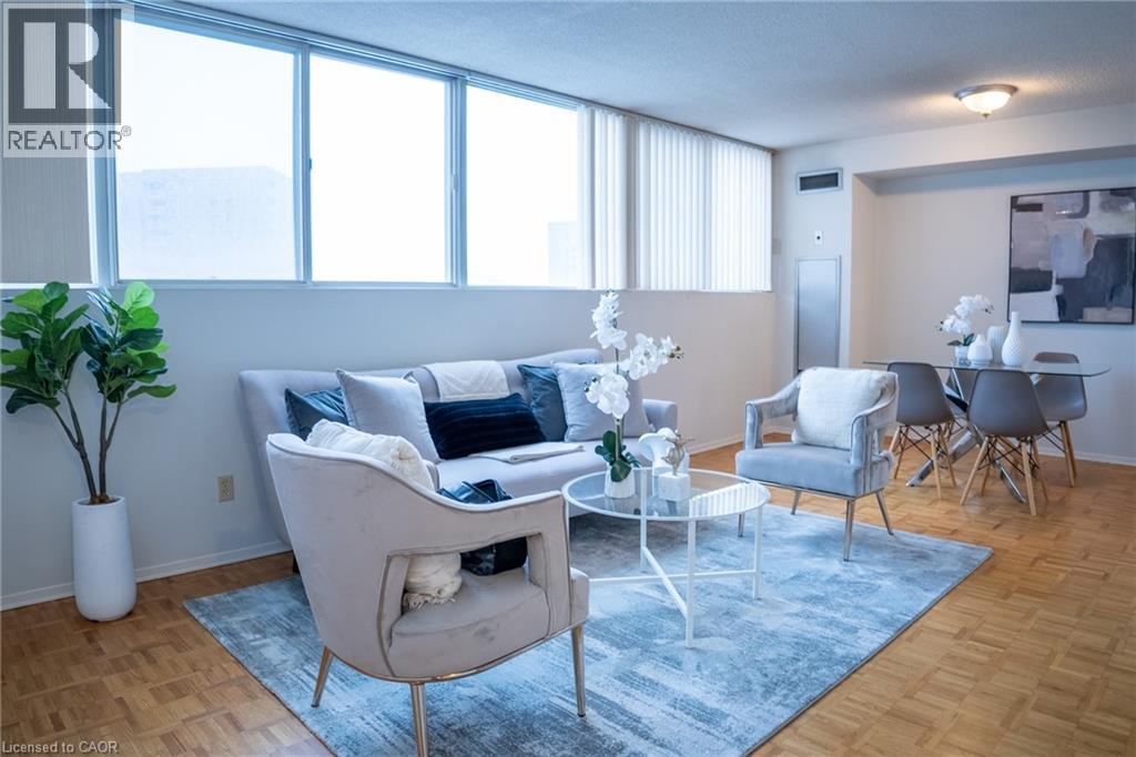 3700 Kaneff Crescent Unit# 1103, Mississauga, Ontario  L5A 4B8 - Photo 3 - 40809675