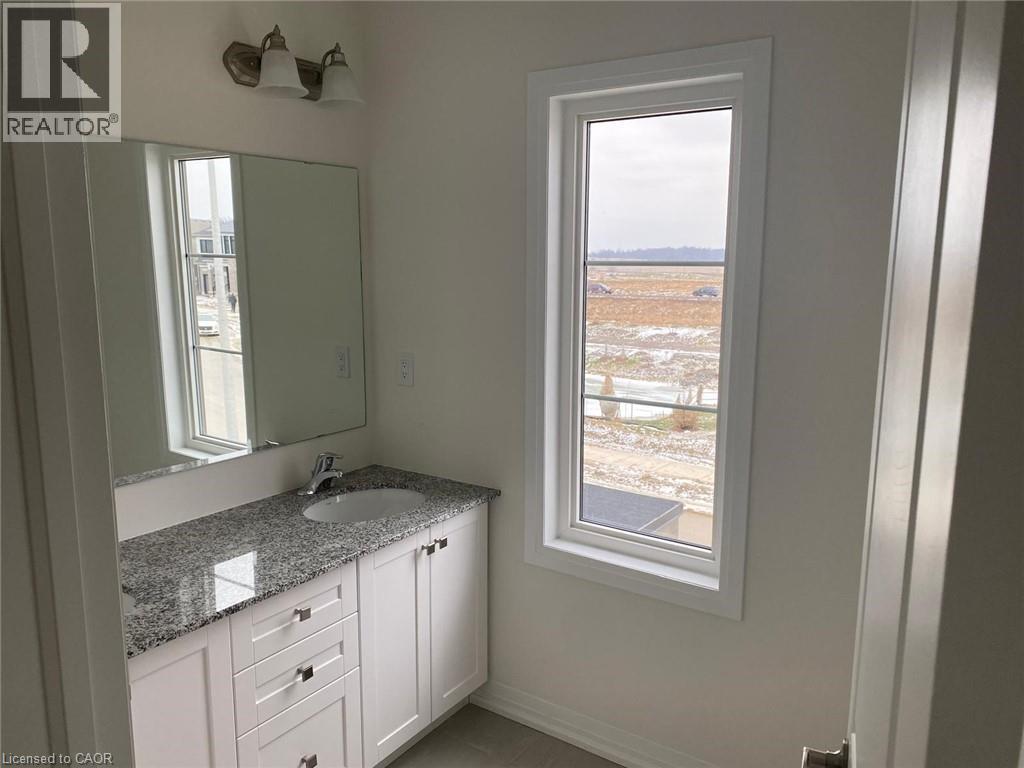 3 Pinnacle Court, Hamilton, Ontario  L0R 1W0 - Photo 22 - 40813183