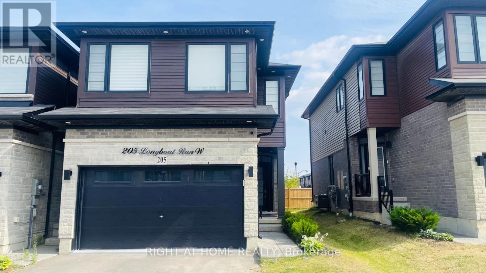 205 Longboat Run W, Brantford, Ontario  N3T 0T2 - Photo 2 - X12894960