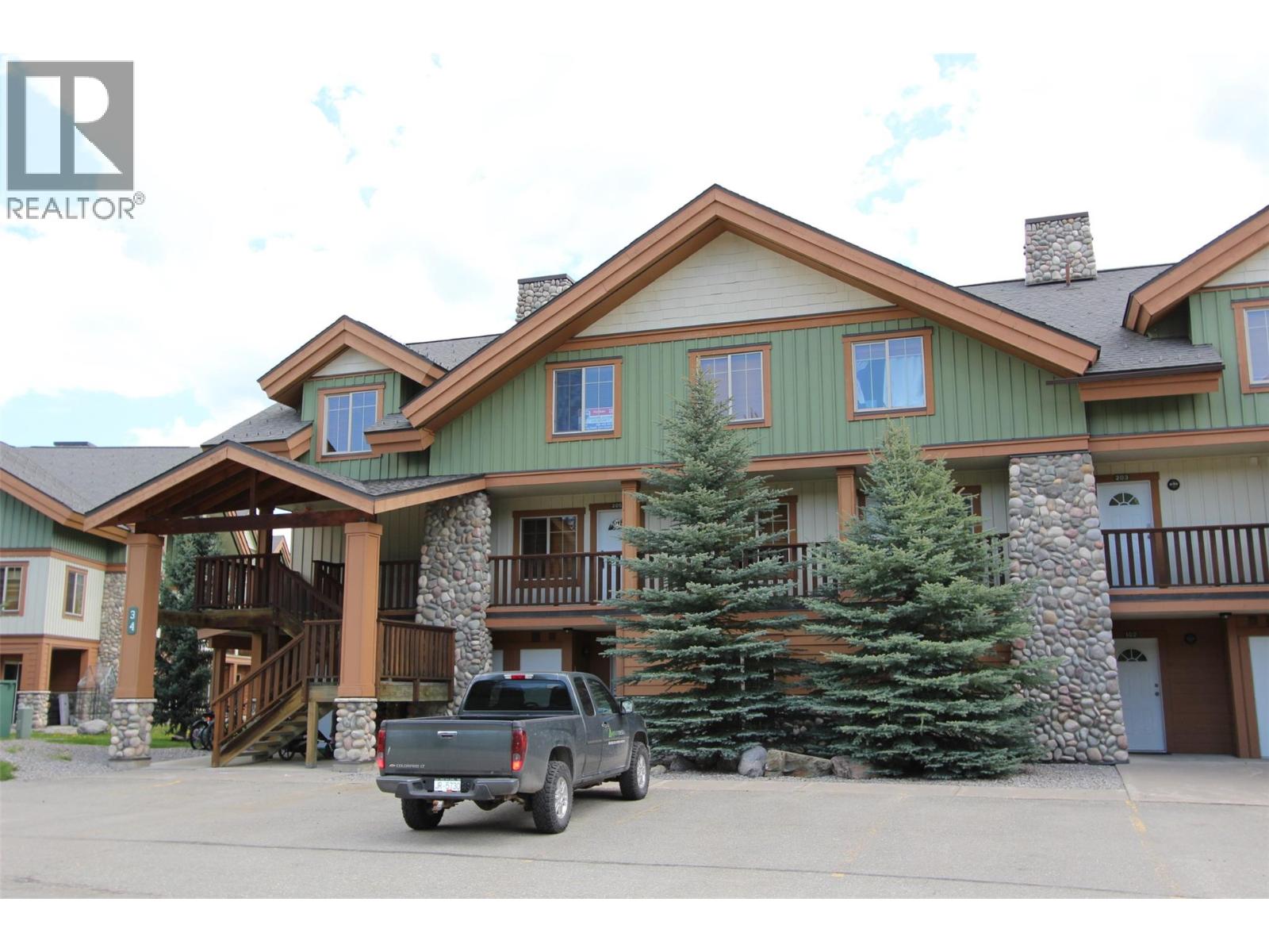 102 34 Rivermount Place, Fernie, British Columbia