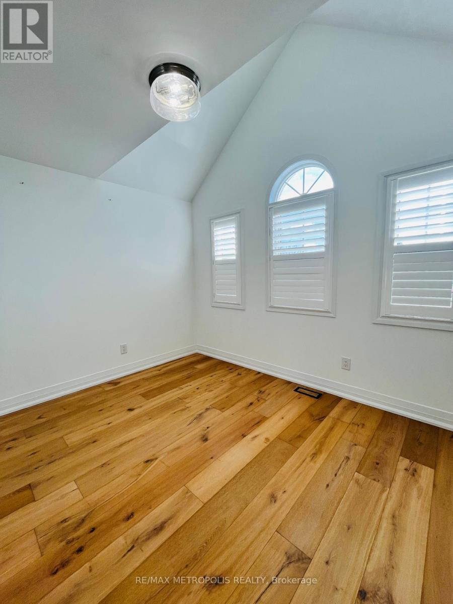 133 Lady May Drive, Oshawa, Ontario  L1R 3M5 - Photo 9 - E12895526