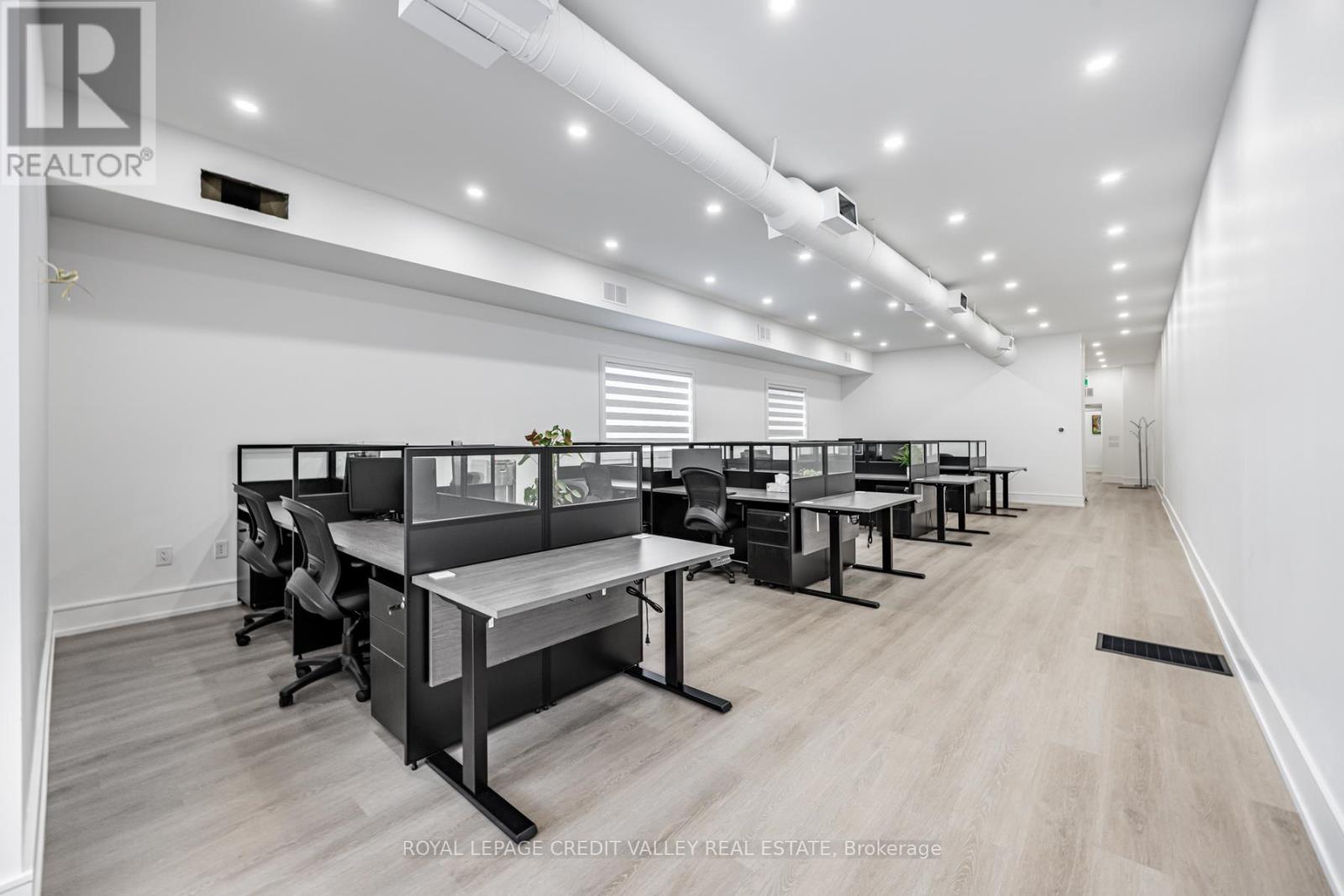 40 Queen Street W, Brampton, Ontario  L6V 1A1 - Photo 13 - W12876212