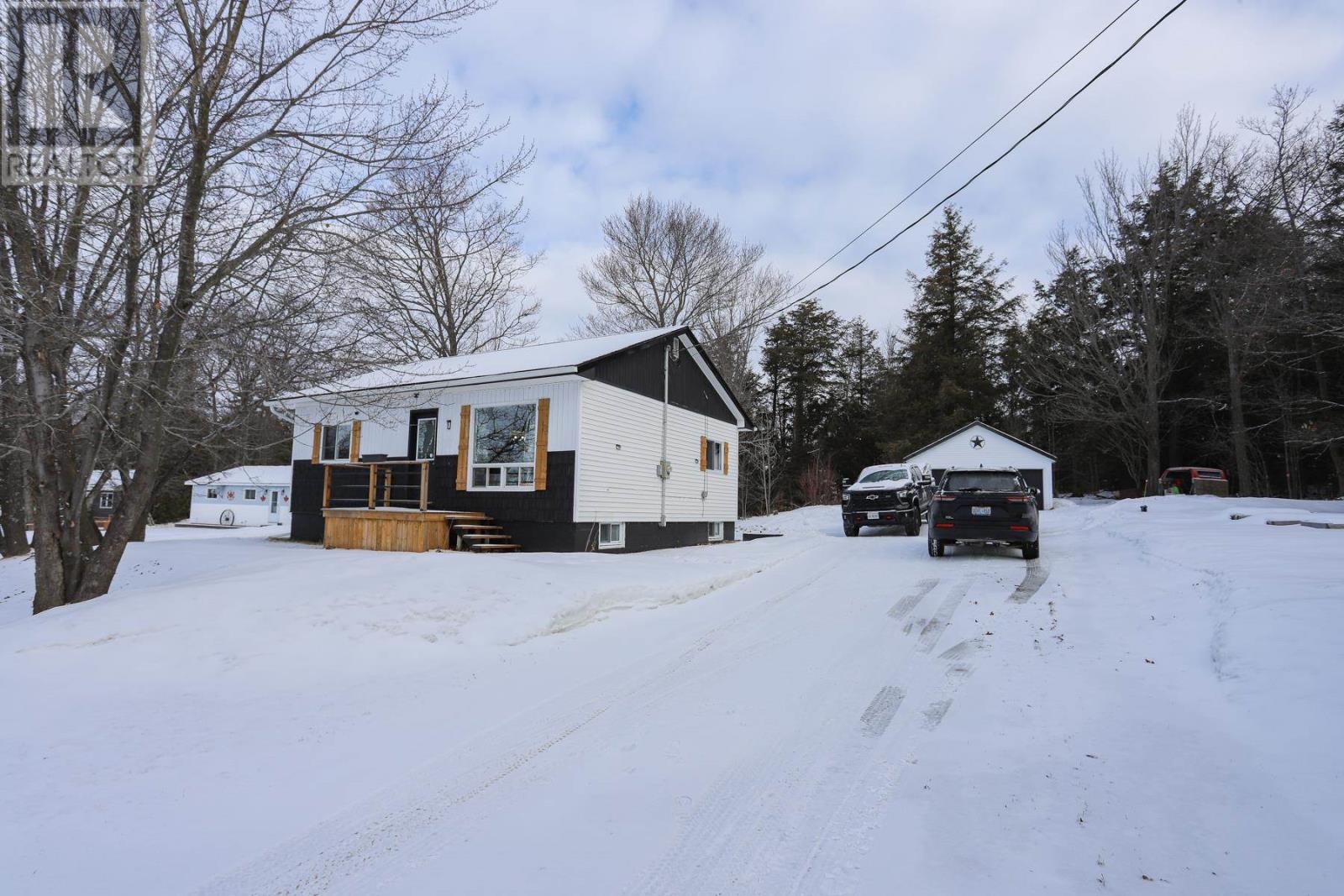 1099 Centre St, Algoma Mills, Ontario  P0R 1A0 - Photo 8 - SM260486