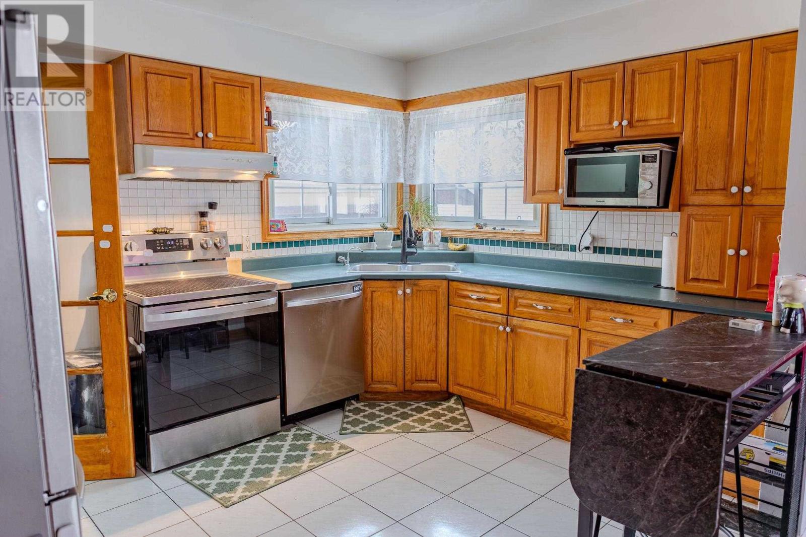 71 Capp Ave, Sault Ste. Marie, Ontario  P6A 3R7 - Photo 11 - SM260493