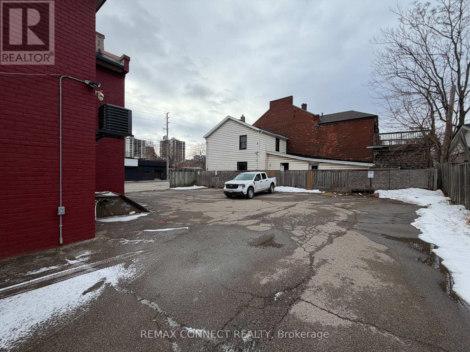 Unit 3 - 267 Catharine Street N, Hamilton, Ontario  L8L 4S8 - Photo 13 - X12824318
