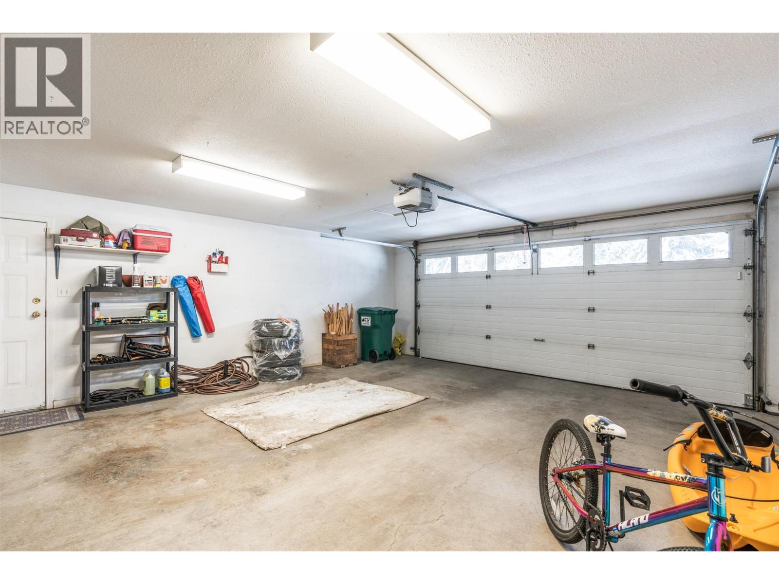 2287 Catt Avenue, Lumby, British Columbia  V0E 2G0 - Photo 33 - 10379734