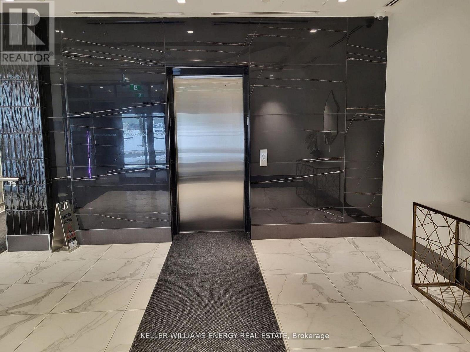 513 - 50 Dunfield Avenue, Toronto, Ontario  M4S 0E4 - Photo 5 - C12896614